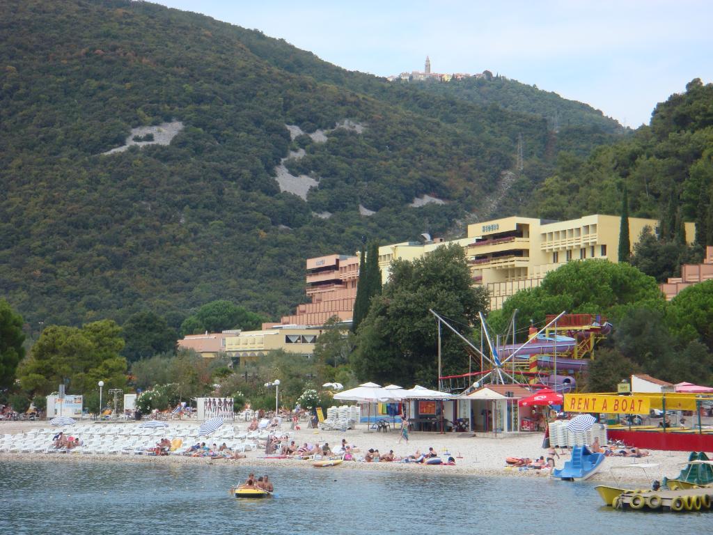 Rabac naselje - AC Maslinica II