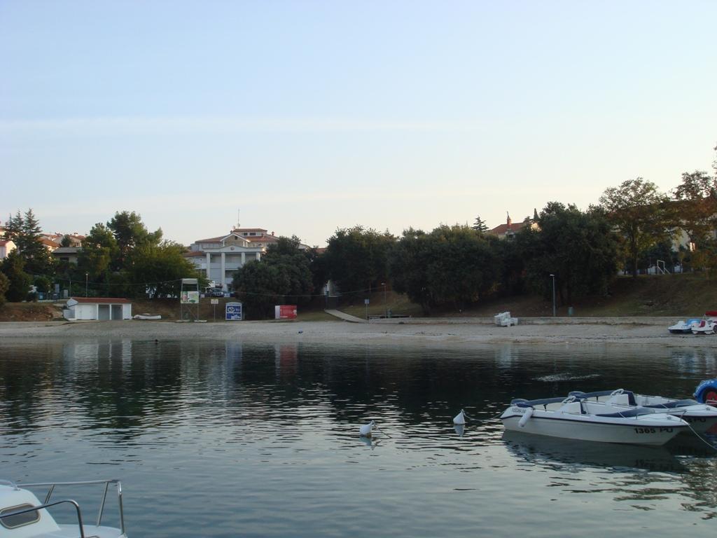 Pješčana Uvala - Plaža