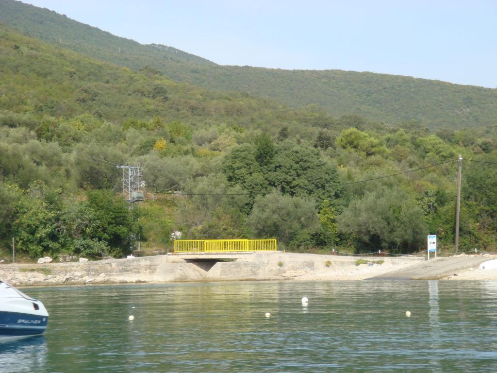 AC Marina - Uvala
