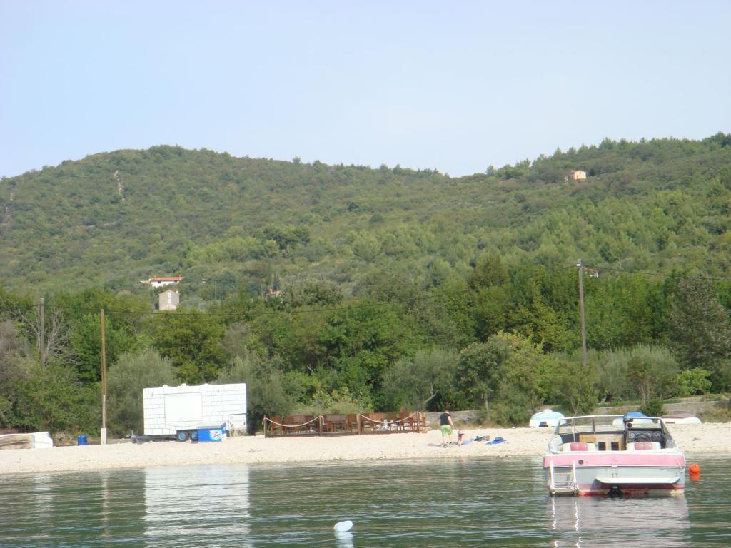 AC Marina - Uvala