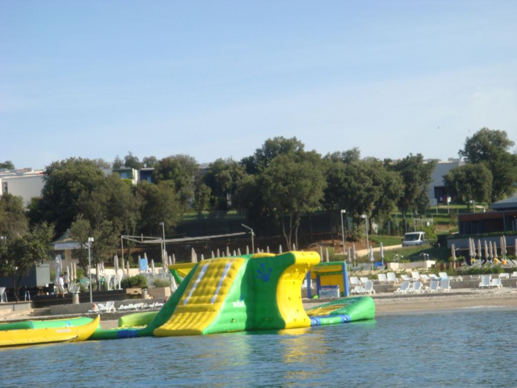 AC Amarin - pješčana plaža