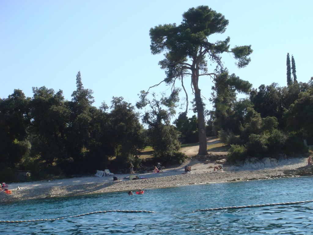 Crveni otok - Prema rtu Kurent