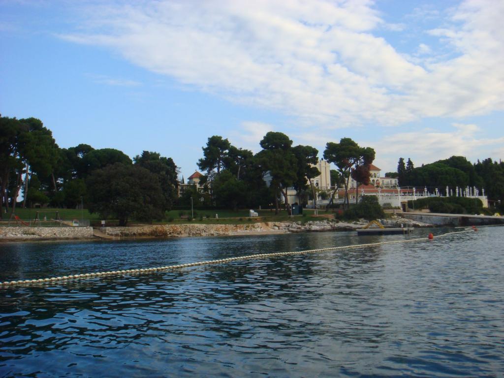 Otok Katarina - Uvala Lone