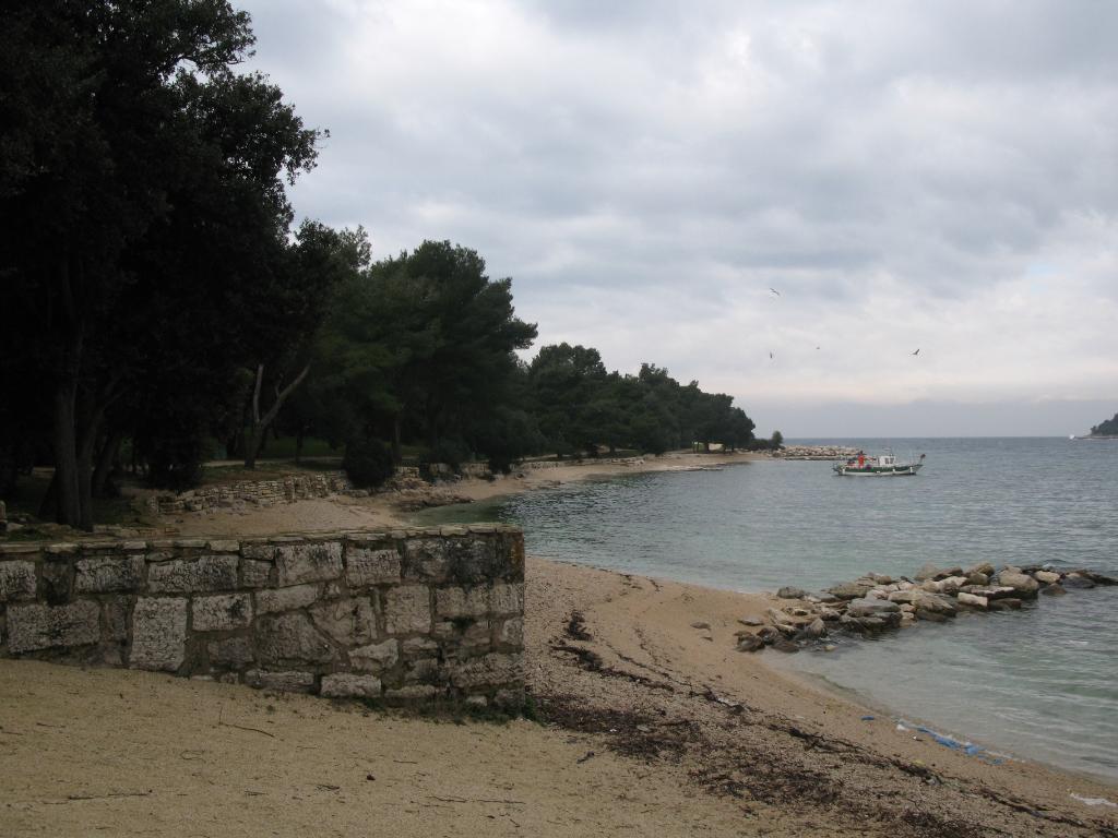 Punta Corrente - Uvala Lone