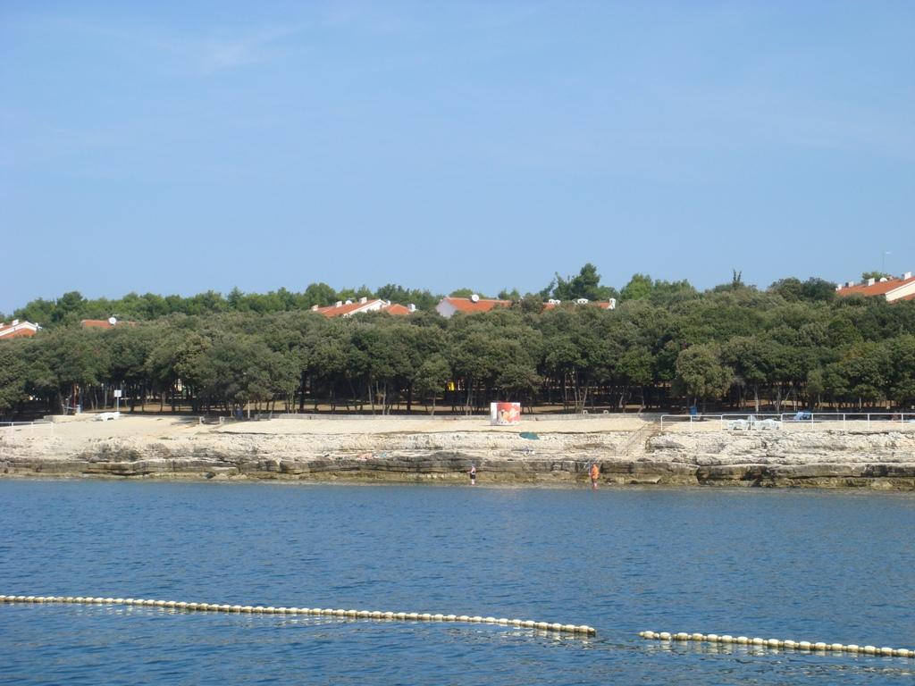 TN Lanterna - Plaža Crnika