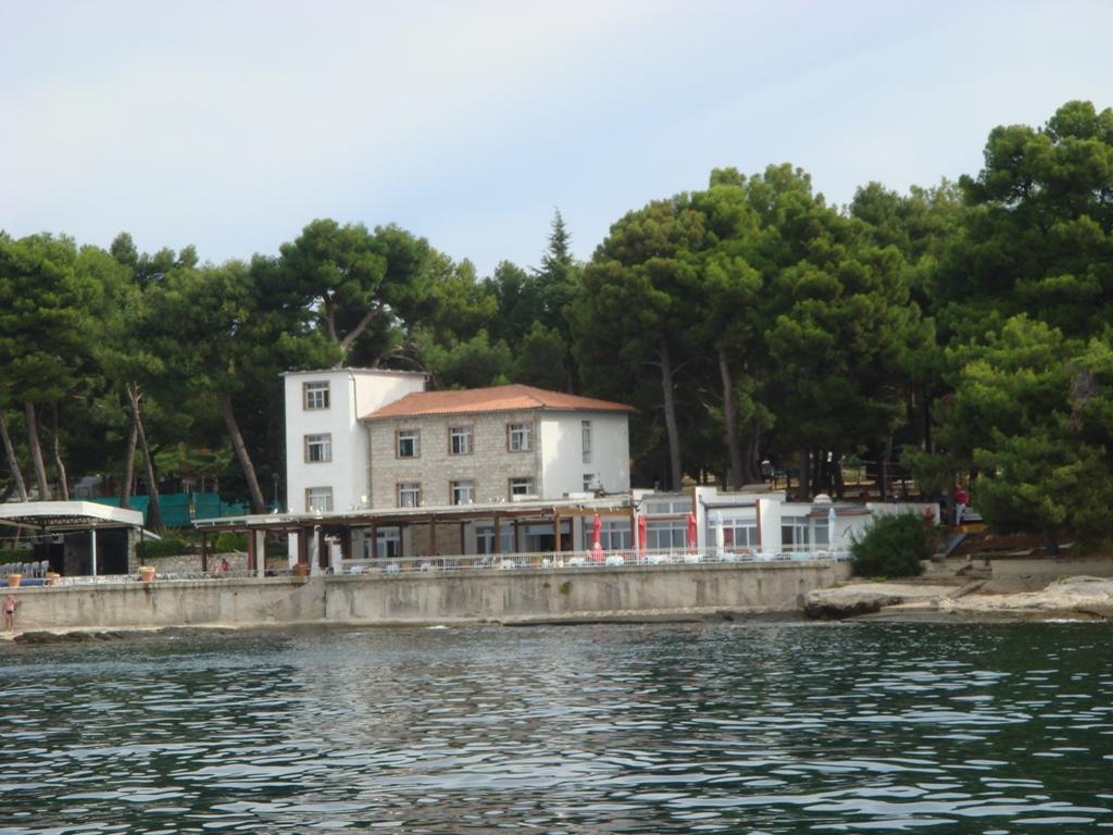 AC Bašanija - Plaža Feral