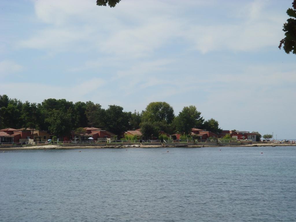 TN Stella Maris- Jezero