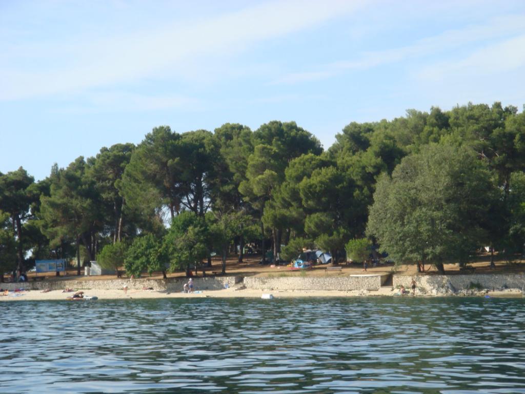 AC Koversada - Pješčana plaža