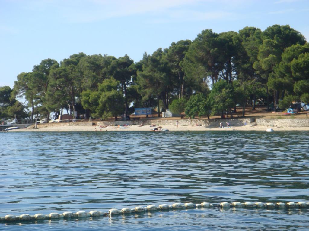 AC Koversada - Pješčana plaža