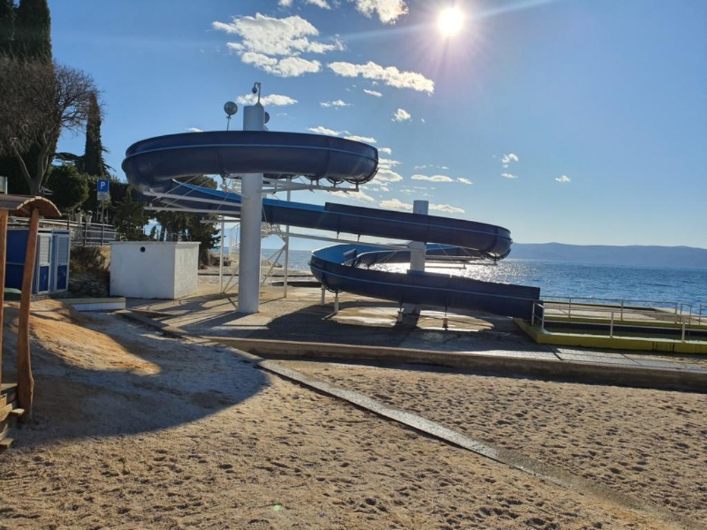 Selce pl. Poli mora Hotel Slaven
