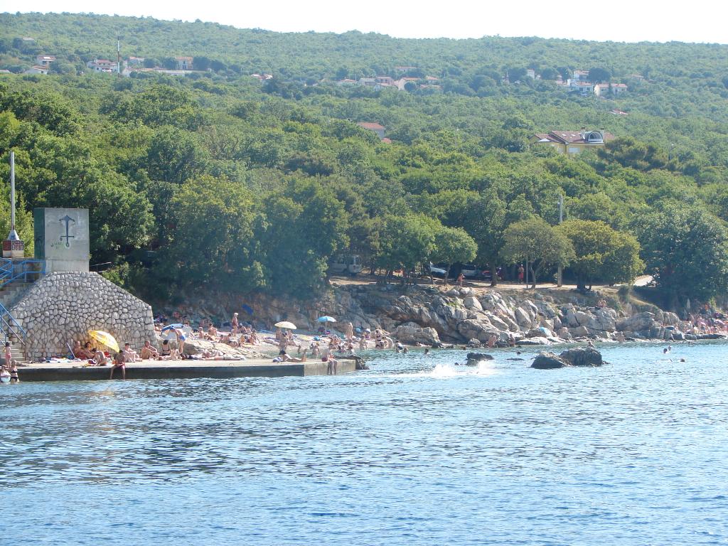 Kostrena - uvala Svežanj