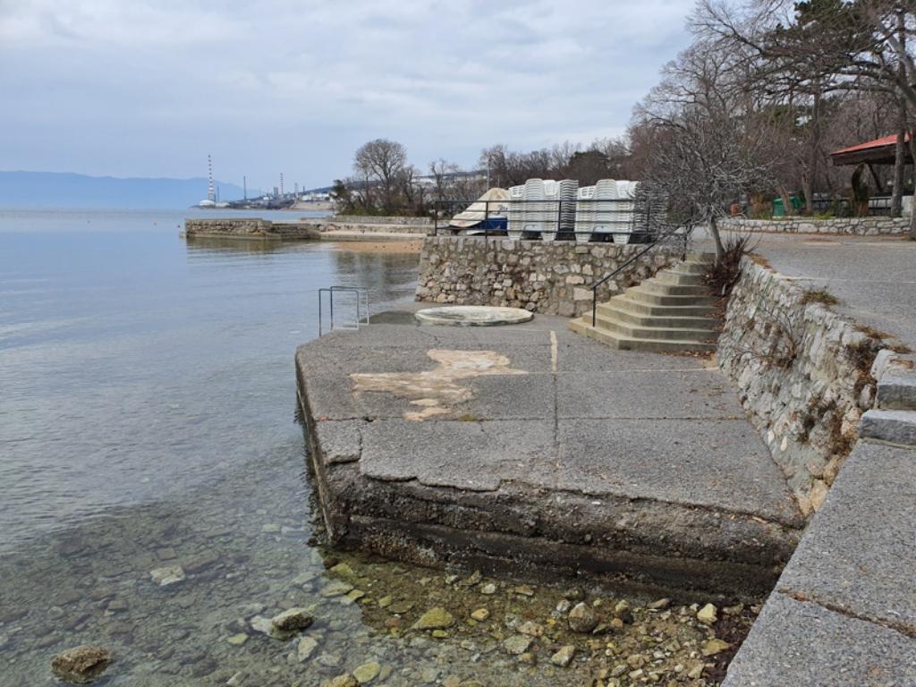 Oštro - kraj