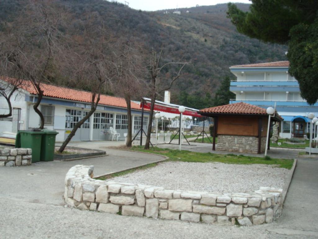 M. Draga - početak plaže