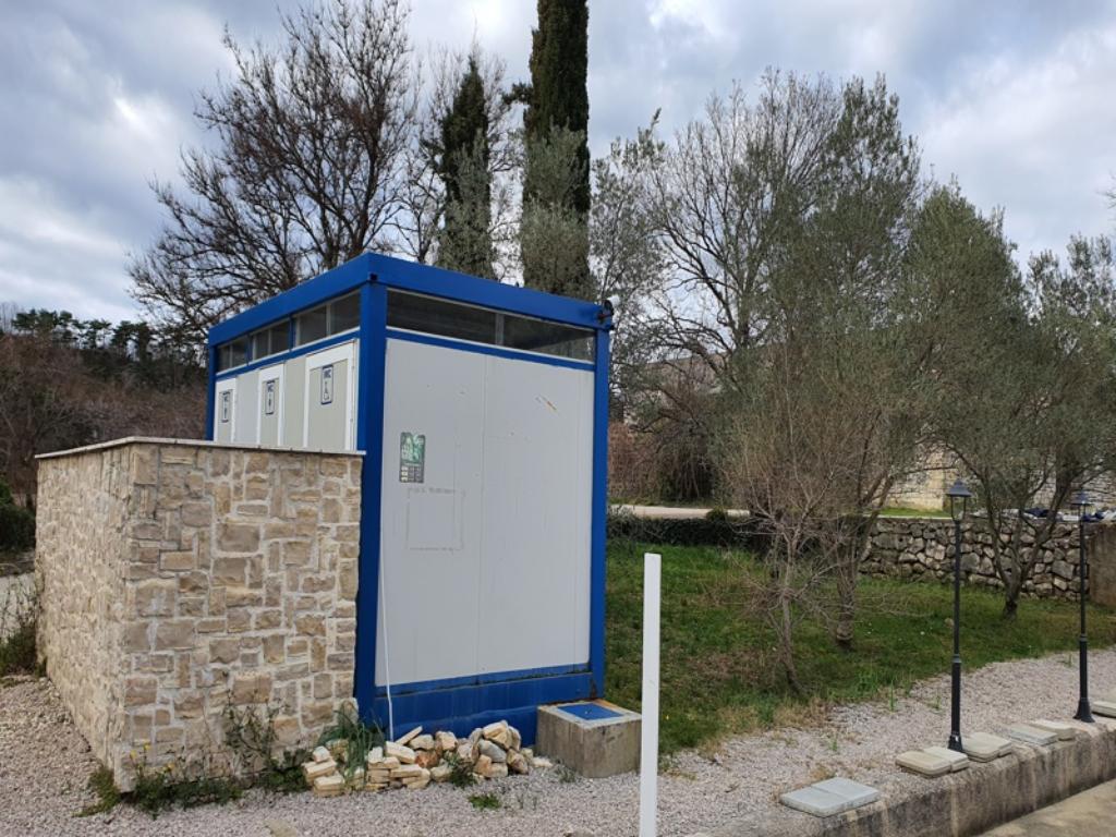Kraj uvale Omišalj