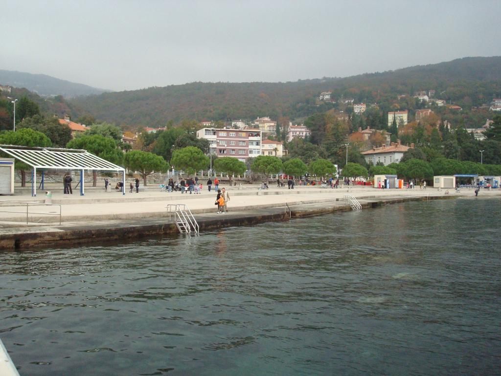 Kupalište Ičići - početak