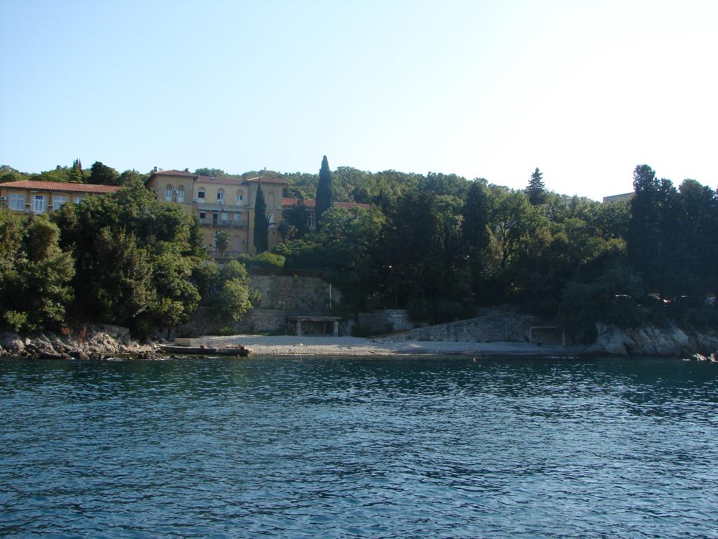 Kantrida - bivša Dječja bolnica
