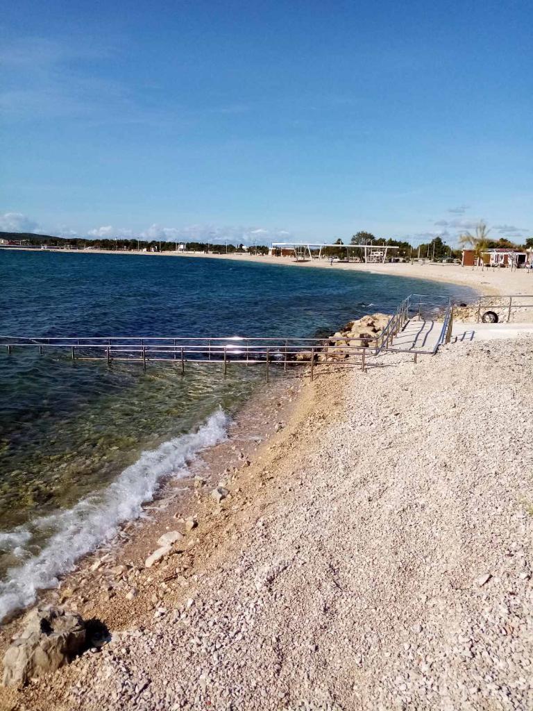 Brodarica Rezalište, kraj