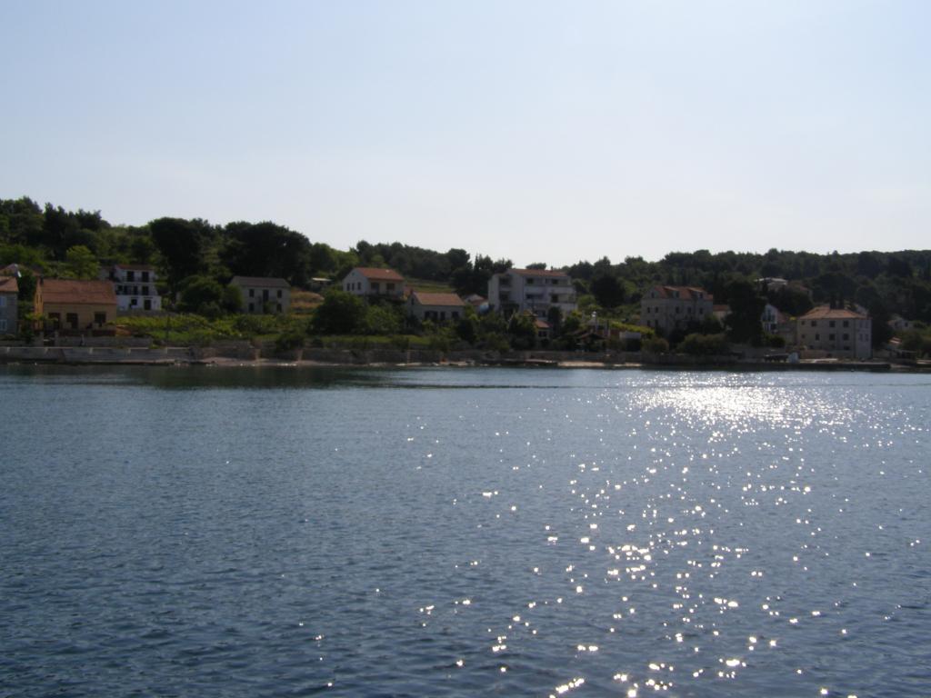 Prvić Šepurin, mjesto