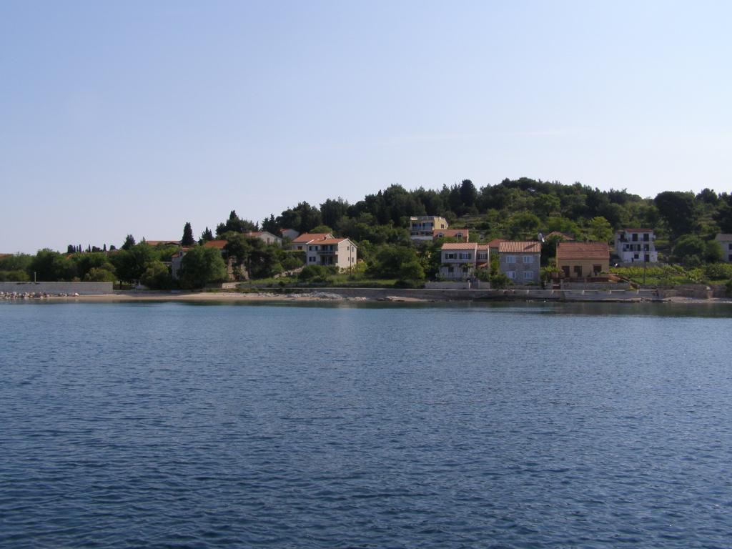Prvić Šepurin, mjesto