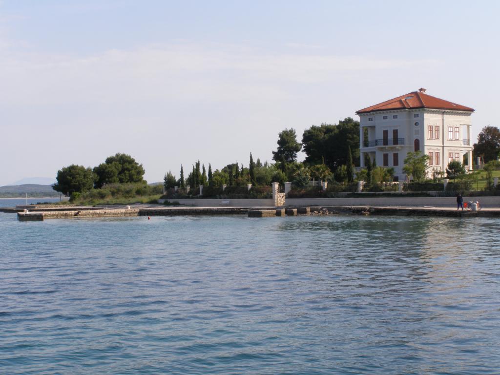 Zlarin, Punta