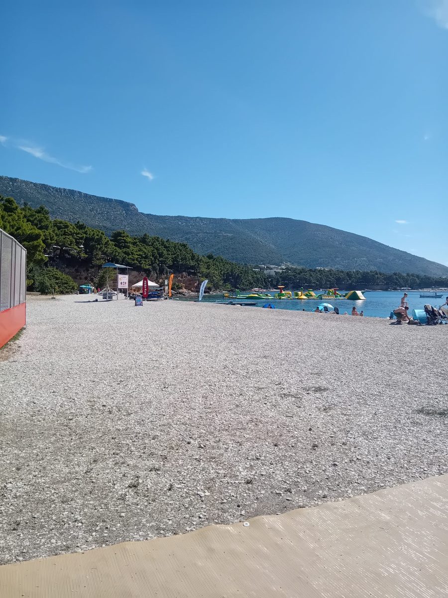 Zlatni rat - istok
