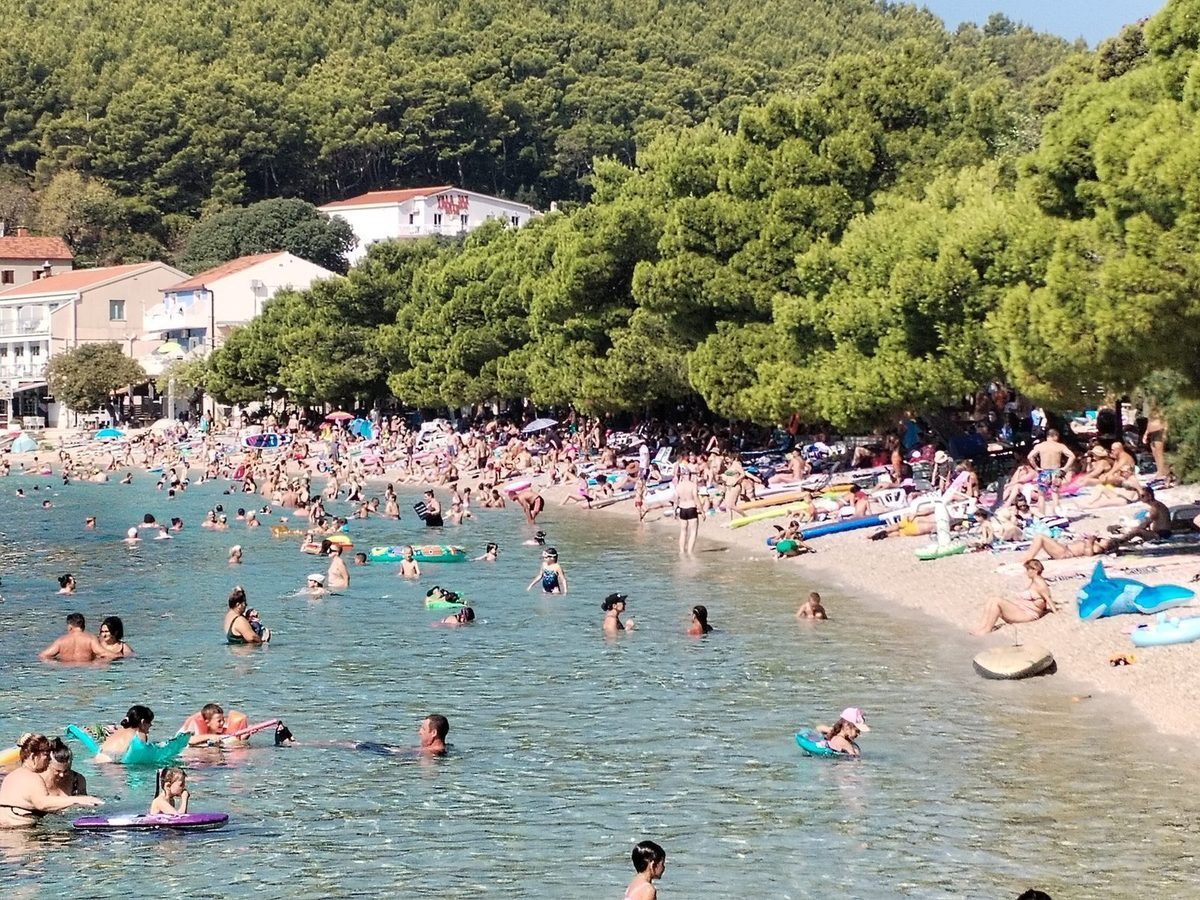 D. Vala - Kod trajekta