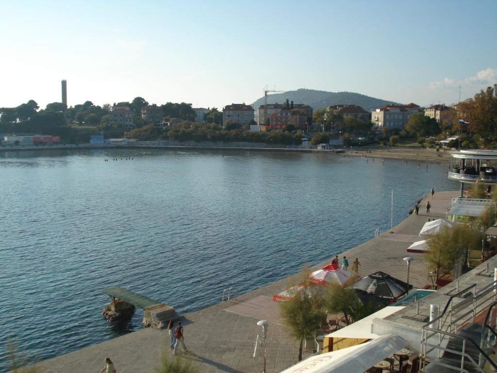 Bačvice - ulaz